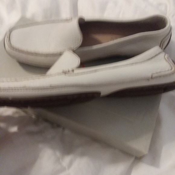 White Rockport Loafers - Picture 3 of 4